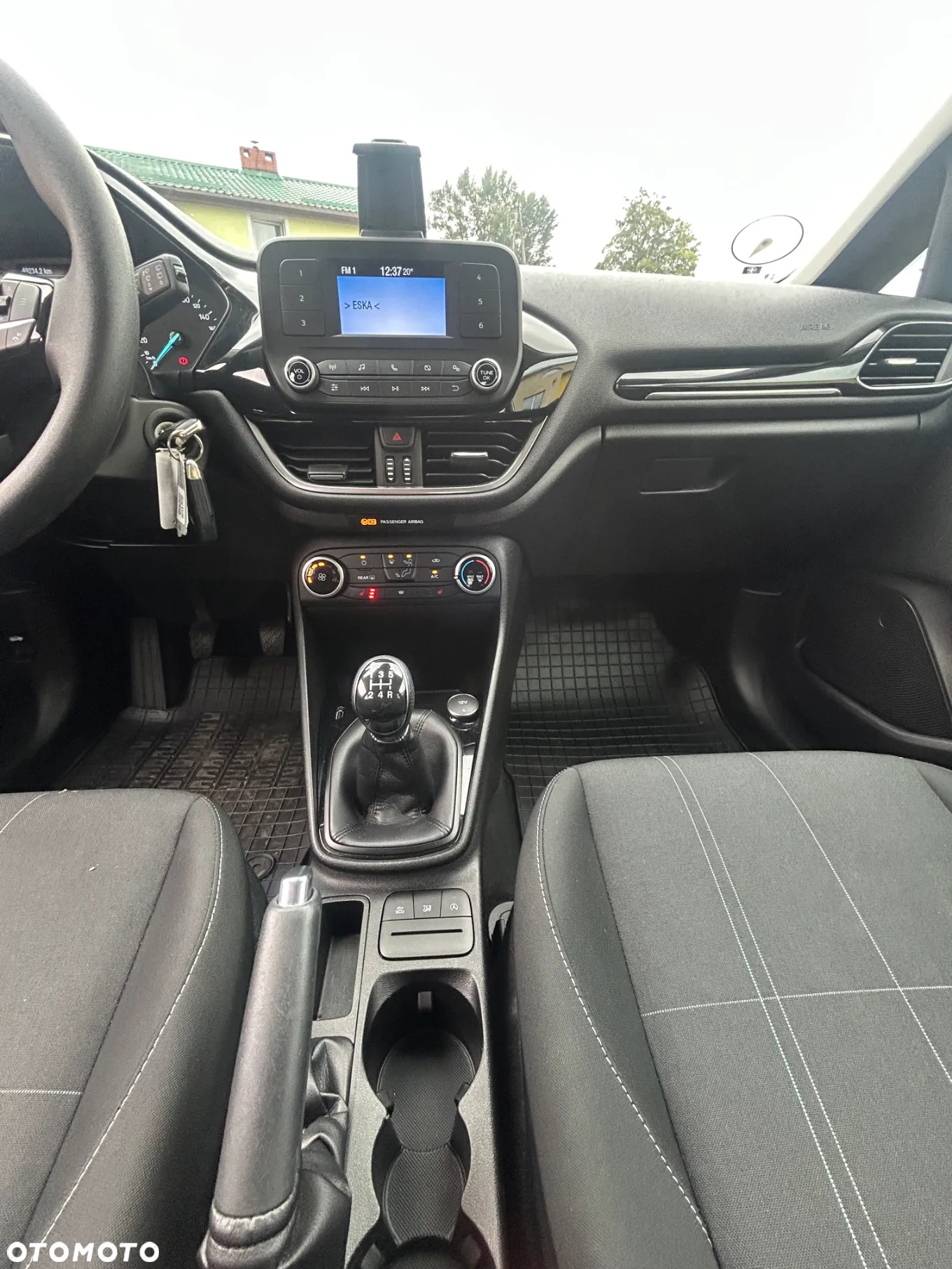 Ford Fiesta 1.1 S&S TREND - 10