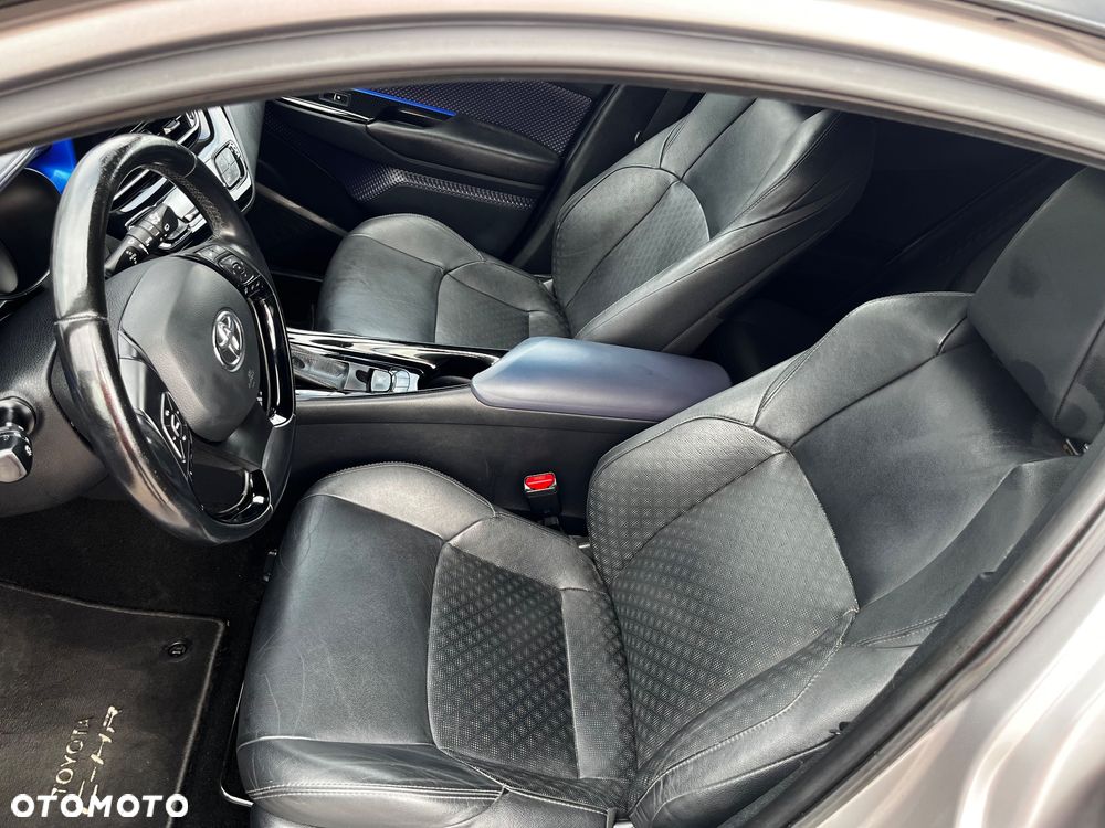 Toyota C-HR - 18