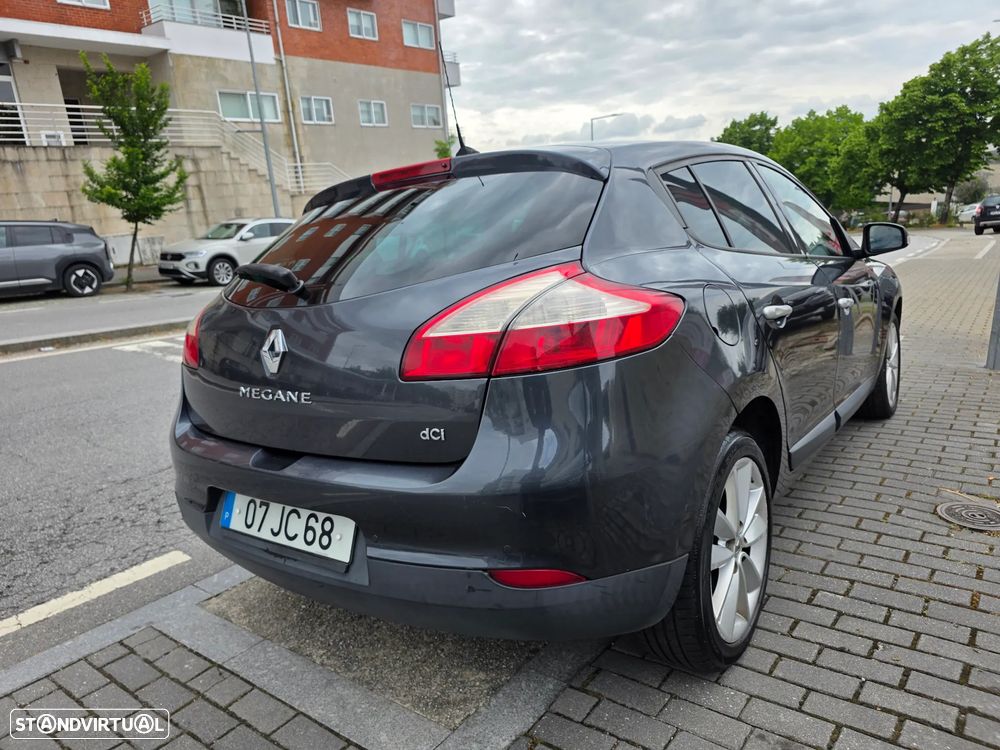 Renault Mégane 1.5 dCi Dynamique - 5
