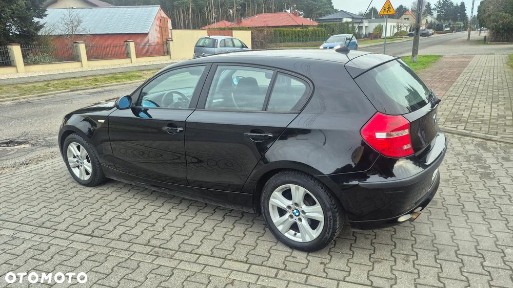 BMW Seria 1 - 16