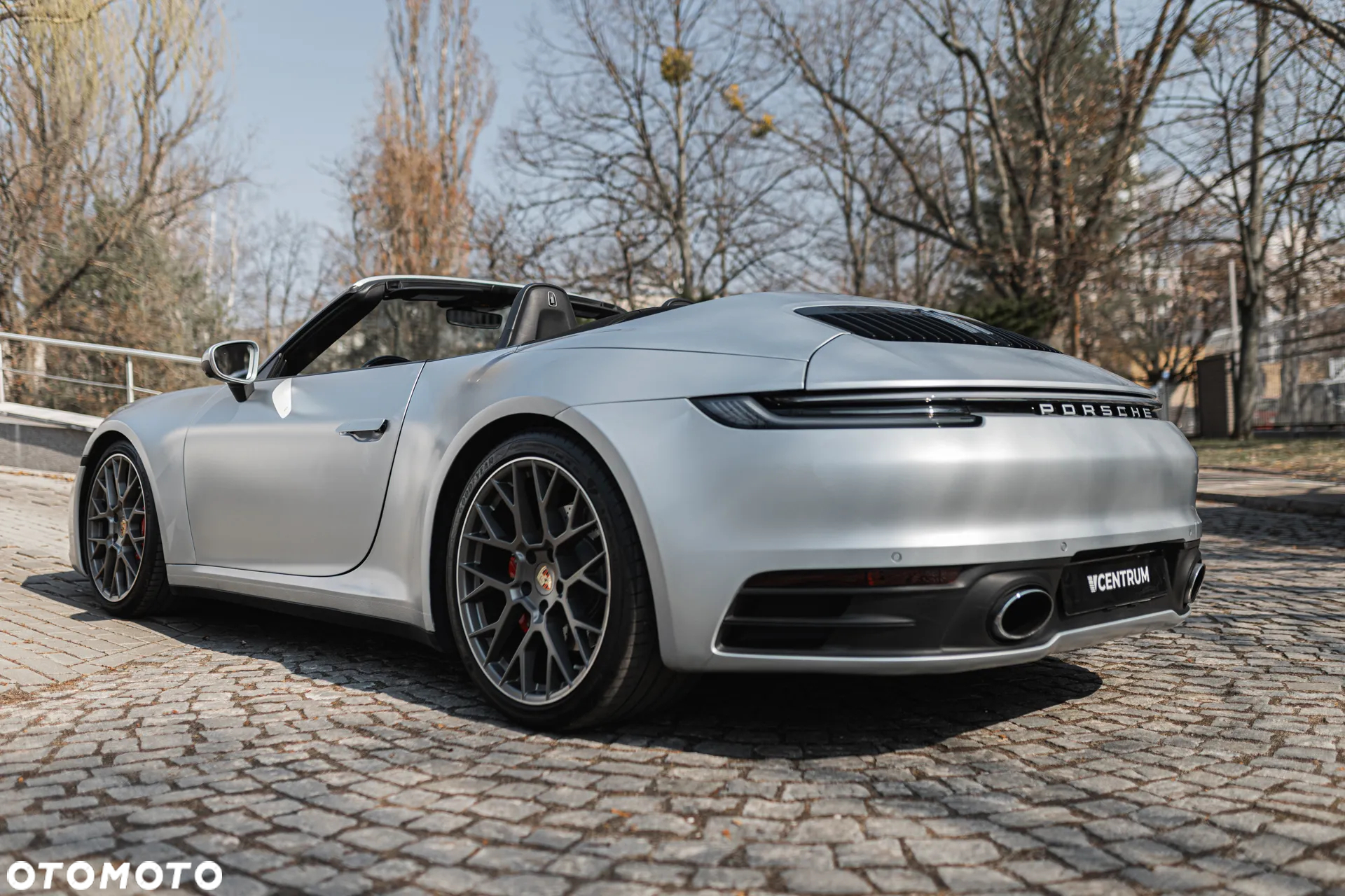 Porsche 911 Carrera S - 14