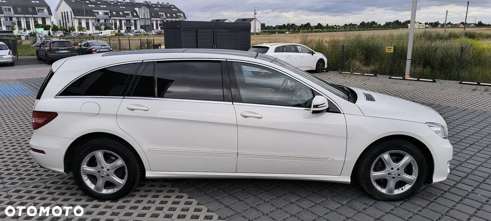Mercedes-Benz Klasa R 350 CDI L 4-Matic - 27