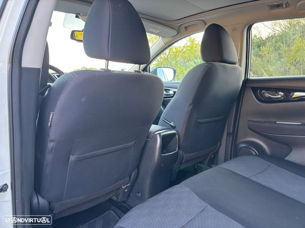 Nissan Qashqai 1.5 dCi N-Connecta 18 RS+PS - 31