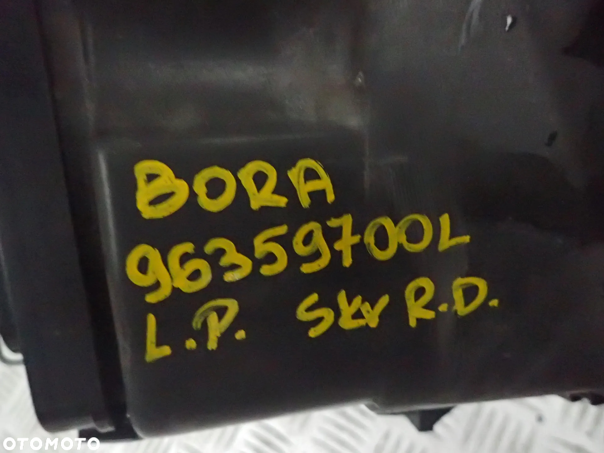 LAMPA LEWY PRZÓD VW BORA 96359700L - 3
