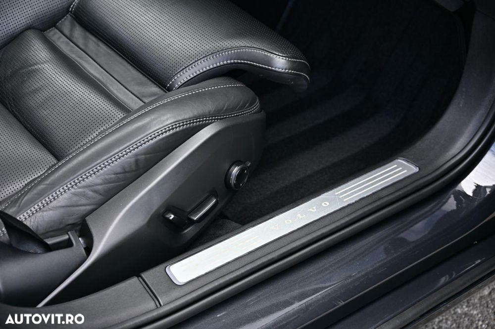 Volvo S90 D5 AWD Inscription - 36