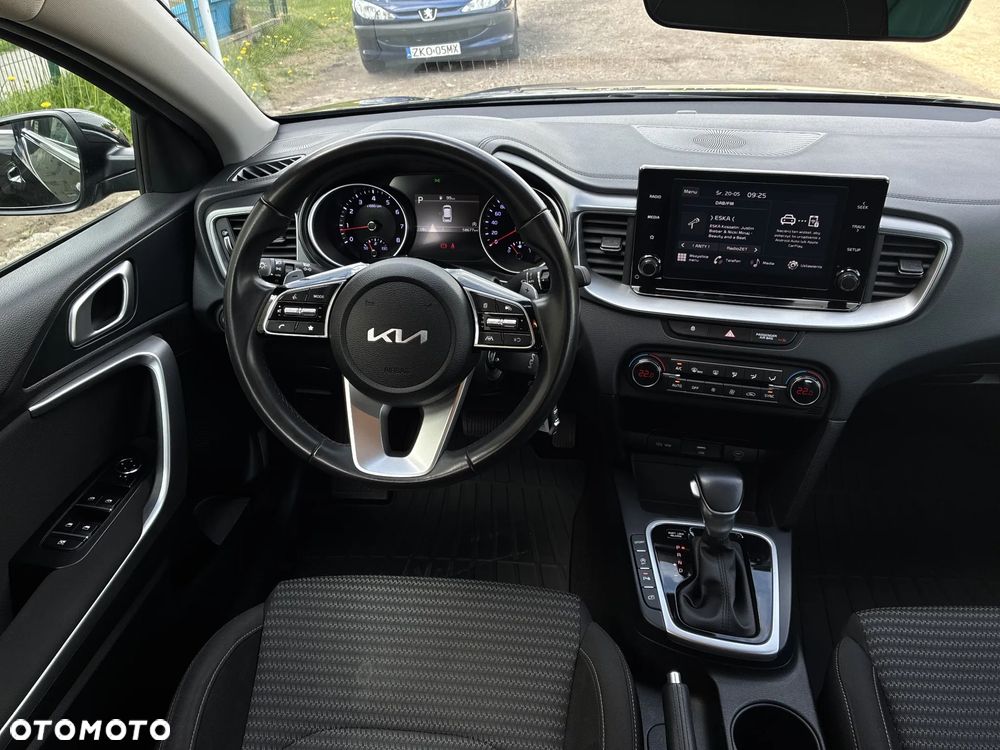 Kia Ceed - 14