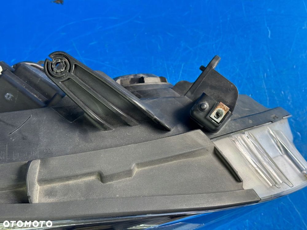 PRAWY BI XENON LED OPEL MOKKA EUROPA BDB - 5