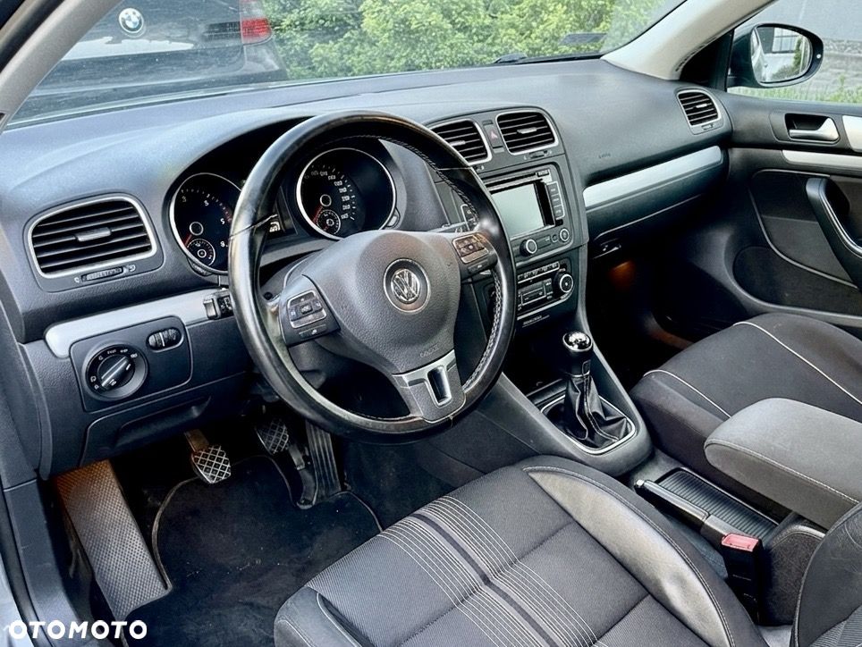 Volkswagen Golf 2.0 TDI Highline - 9