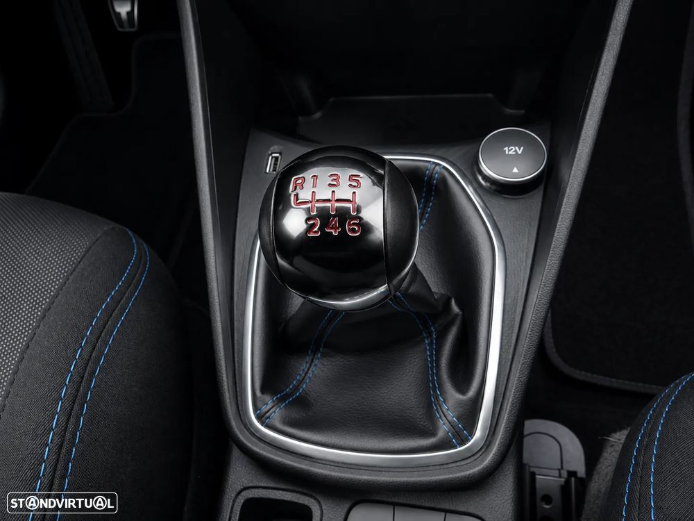 Ford Fiesta 1.5 EcoBoost ST - 16