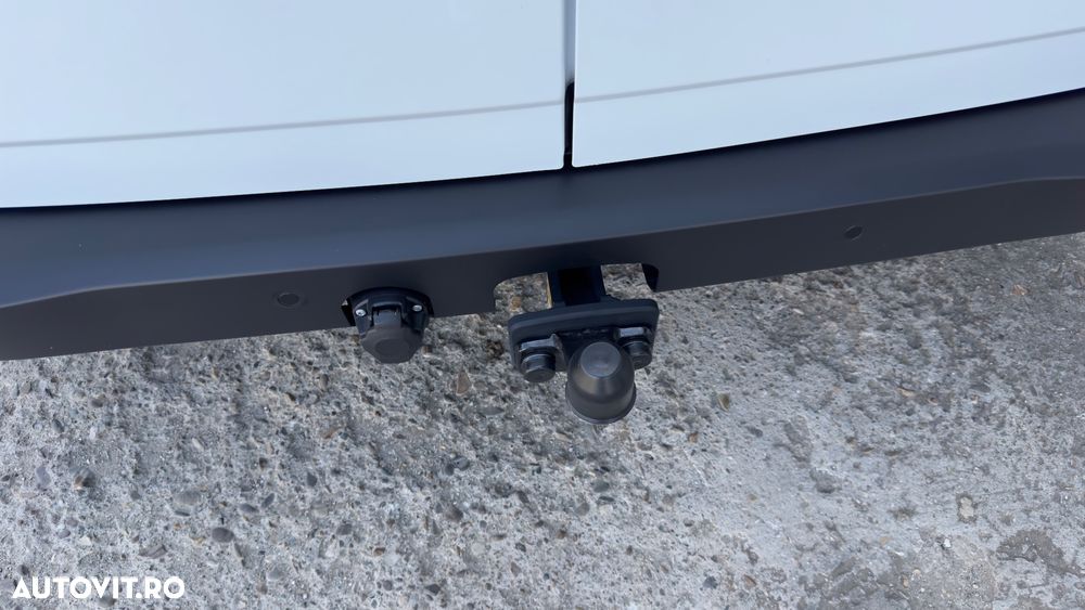 Ford Transit Custom - 8