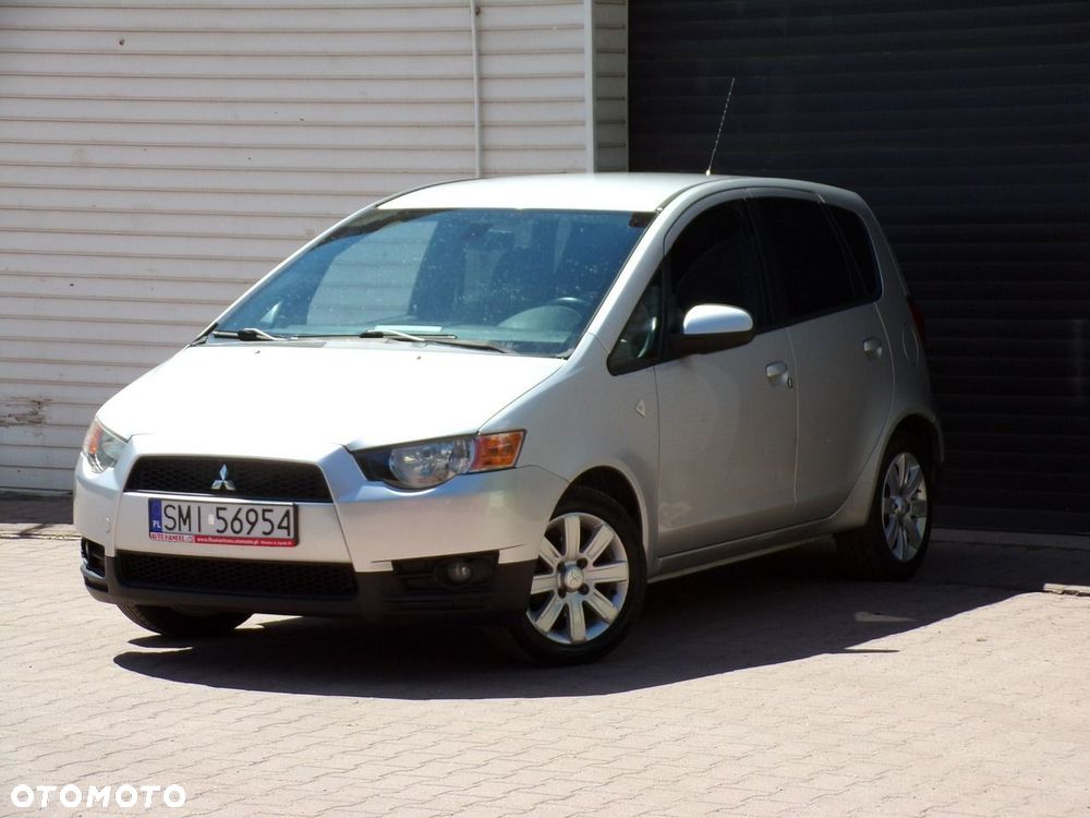Mitsubishi Colt - 8