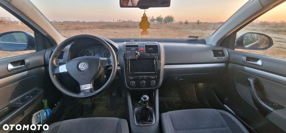 Volkswagen Jetta 2006 photo 2
