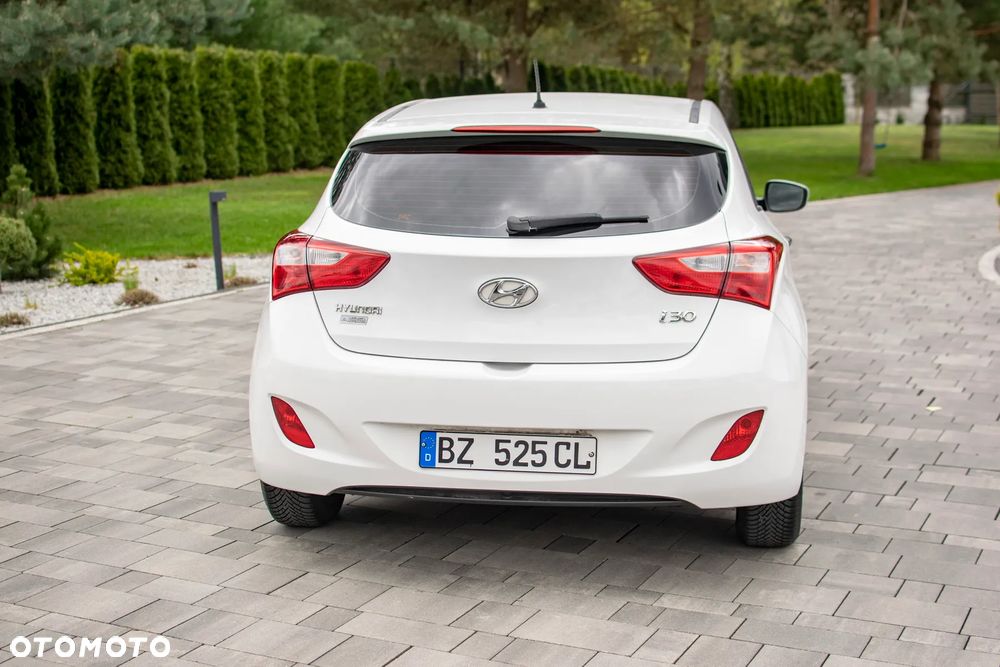 Hyundai i30 - 23