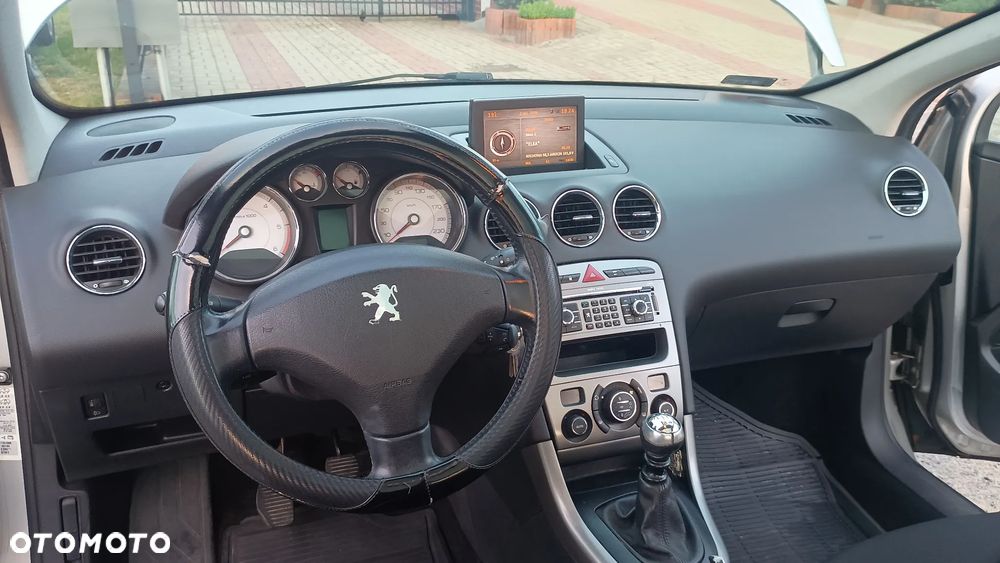 Peugeot 308 HDi FAP 135 Platinum - 7
