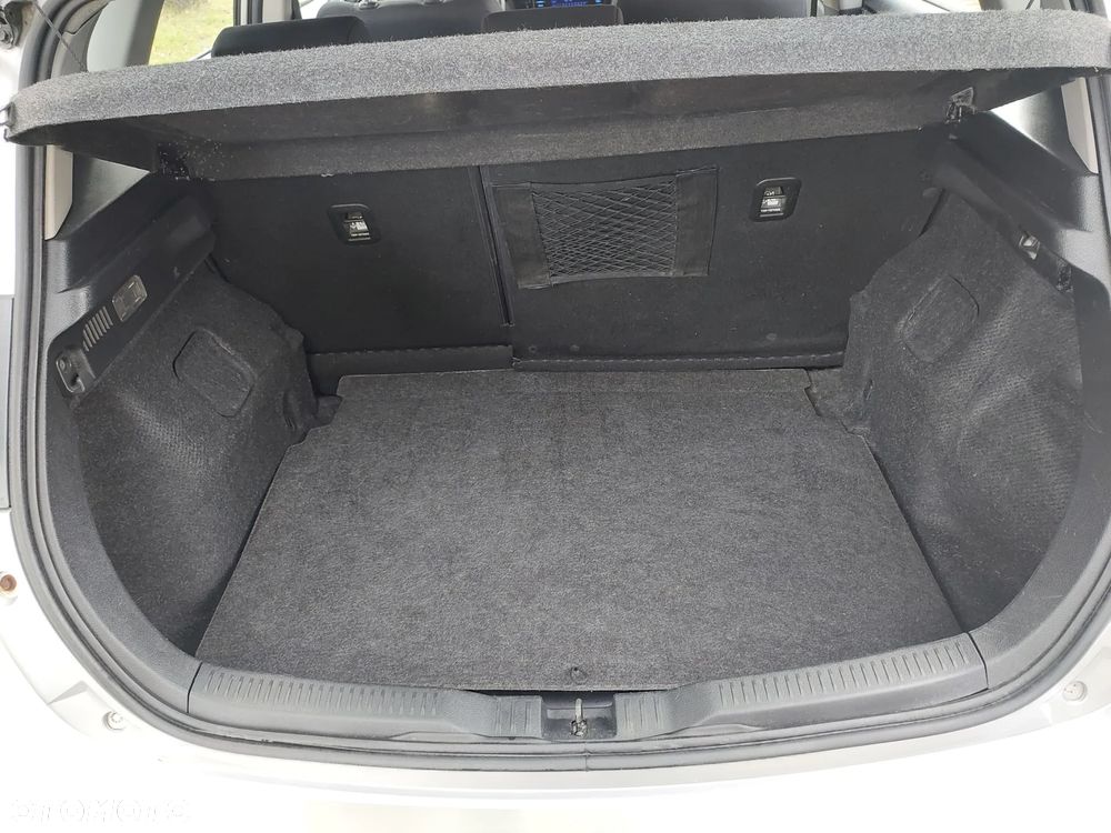 Toyota Auris 1.6 Comfort - 7