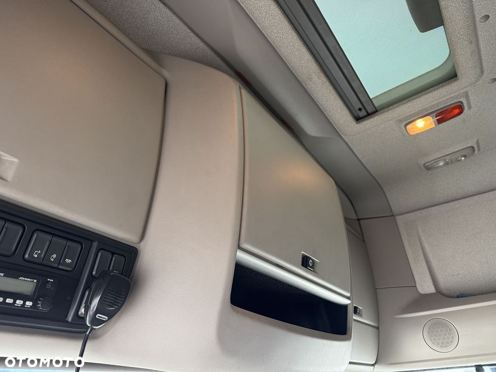 DAF XF 106.460 Lowdeck - 11