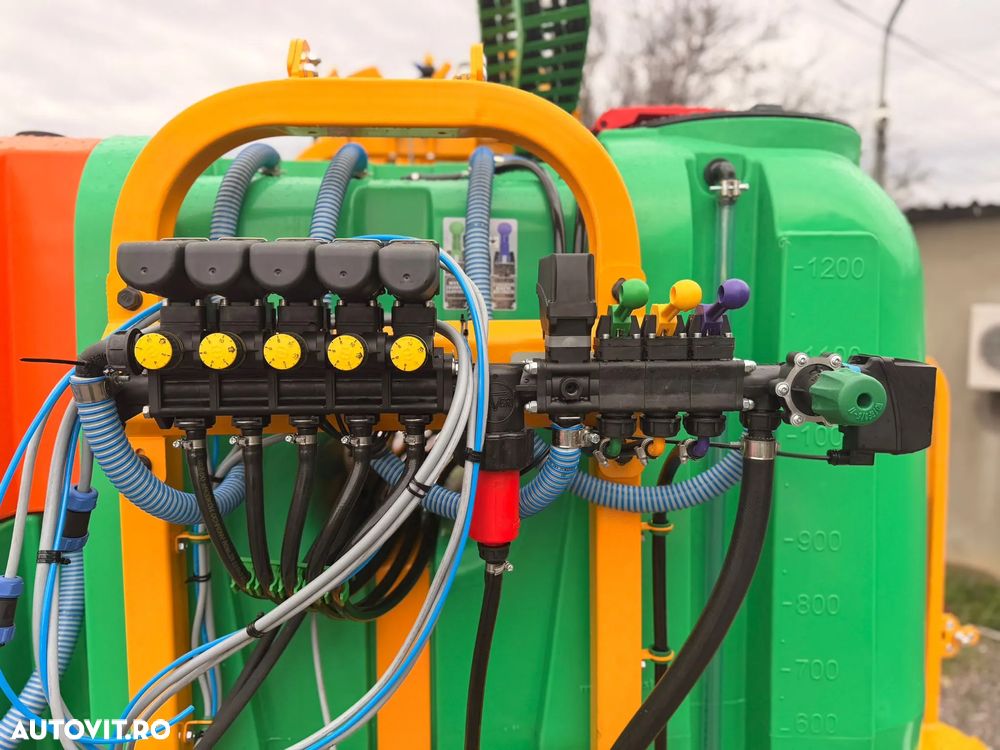 TOLMET Masina de erbicidat XSARA 600-800-1000-1200L - 2