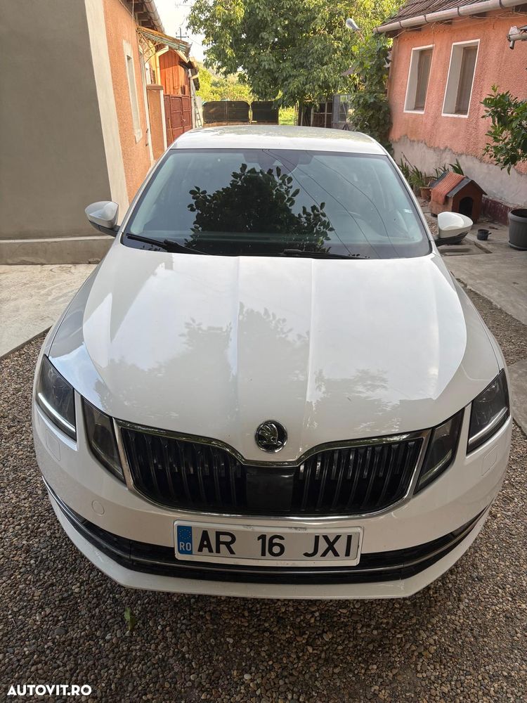 Skoda Octavia - 2