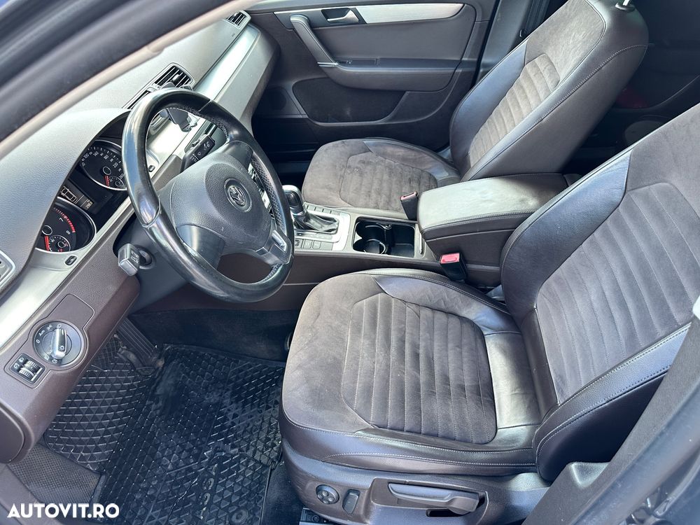 VOLKSWAGEN Passat 2011 — imagine 3
