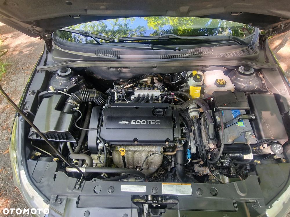 Chevrolet Cruze 1.8 LT - 17