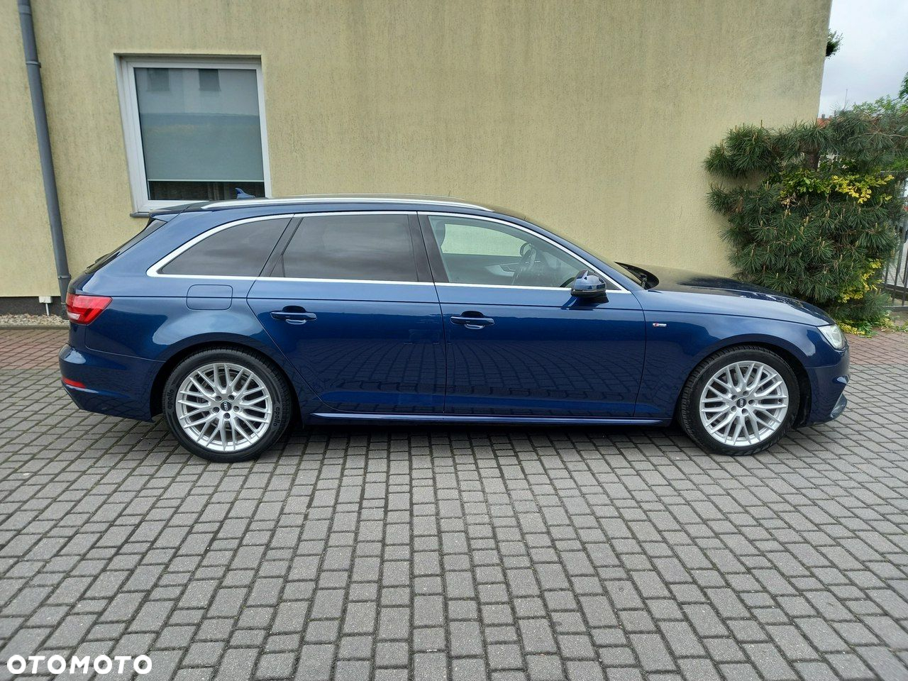Audi A4 - 13