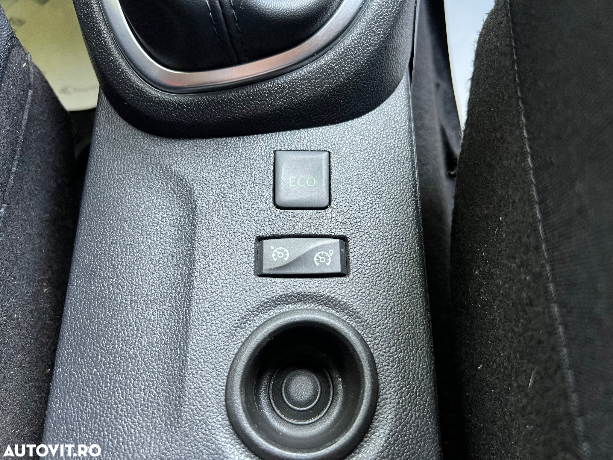 Renault Captur (ENERGY) dCi 90 INTENS - 18