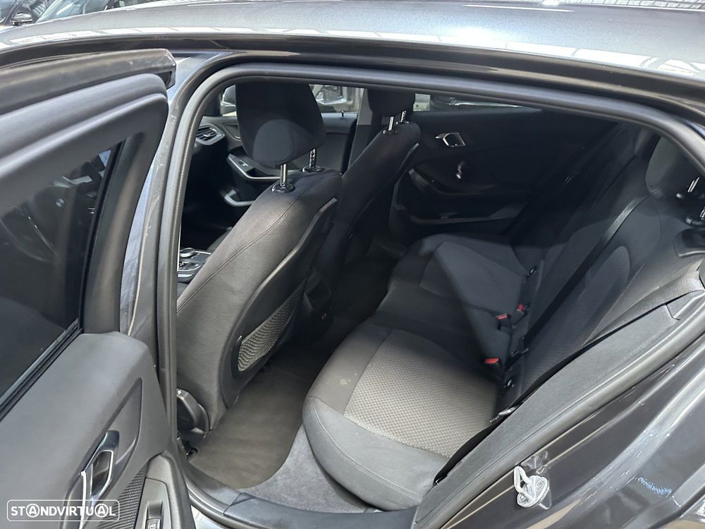 BMW 116 d Aut. Advantage - 10