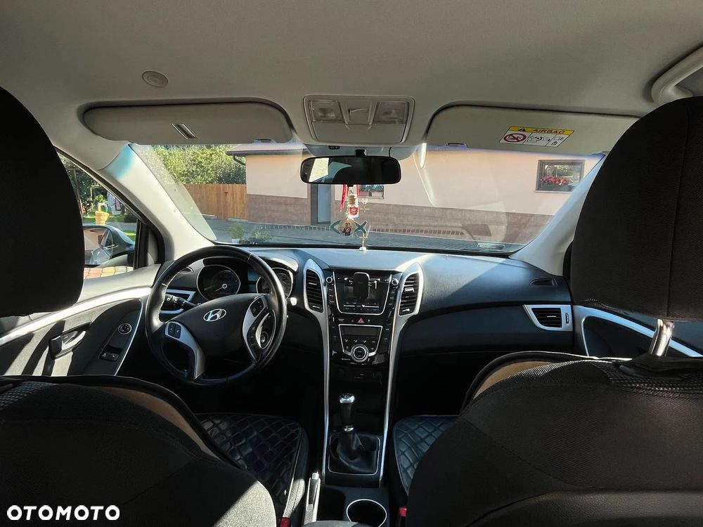 Hyundai i30 1.6 GDI Classic - 5