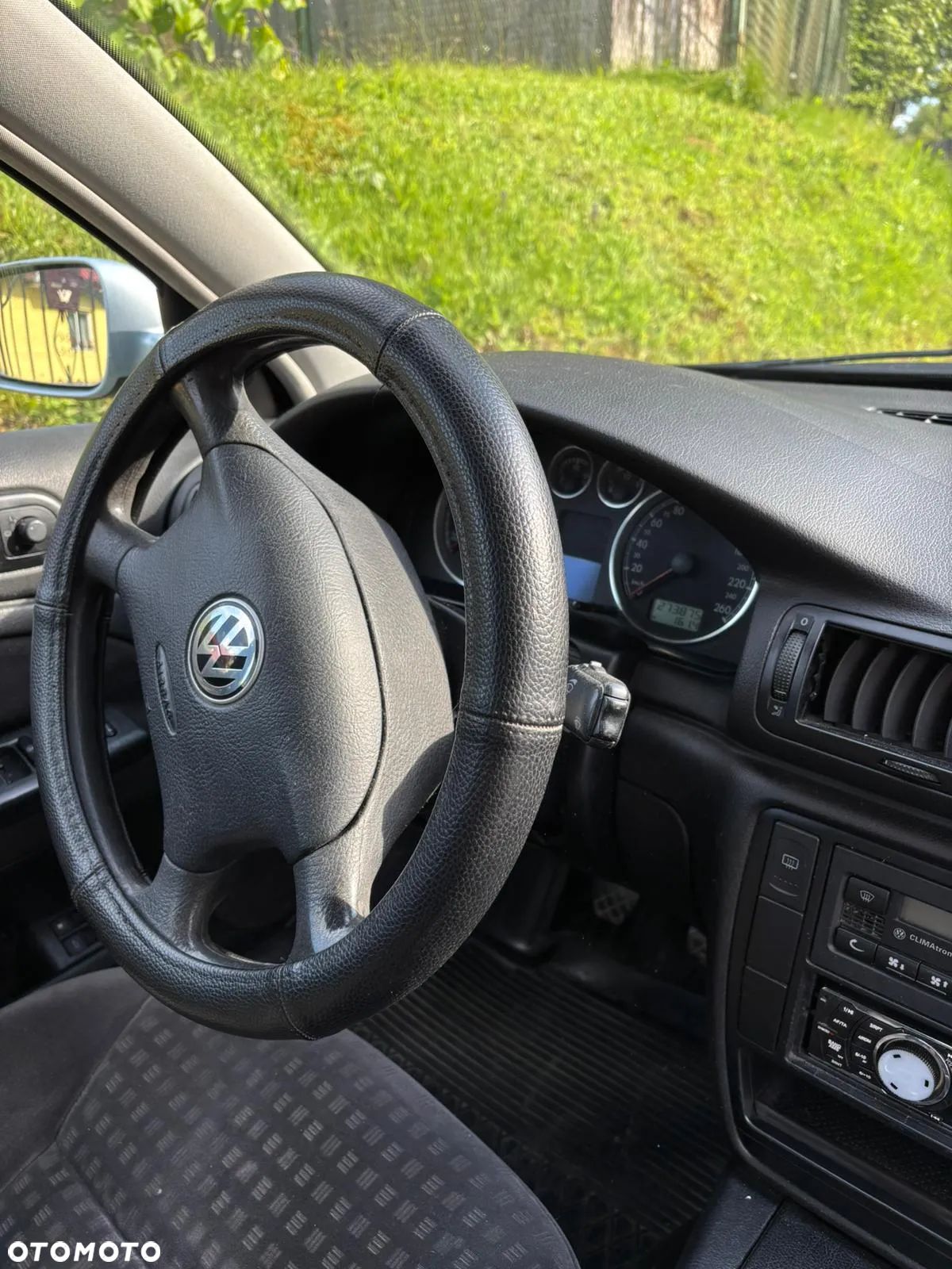Volkswagen Passat 1.9 TDI Basis - 1
