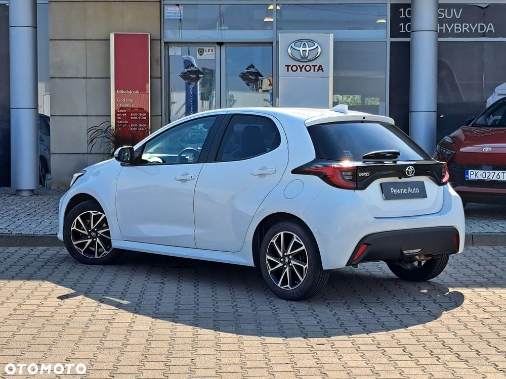 Toyota Yaris - 4
