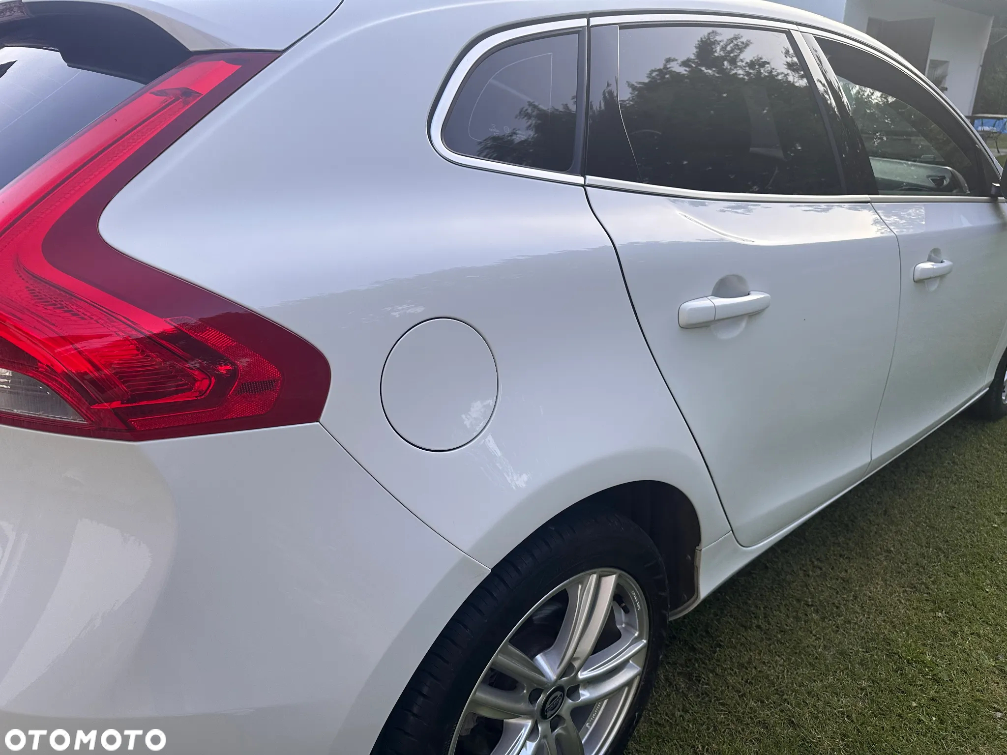 Volvo V40 D2 Drive-E R-Design Kinetic - 8