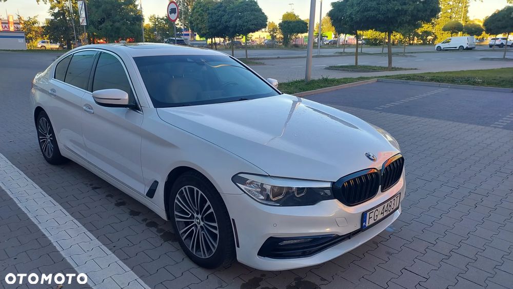 BMW Seria 5 530i GPF Sport Line sport - 5