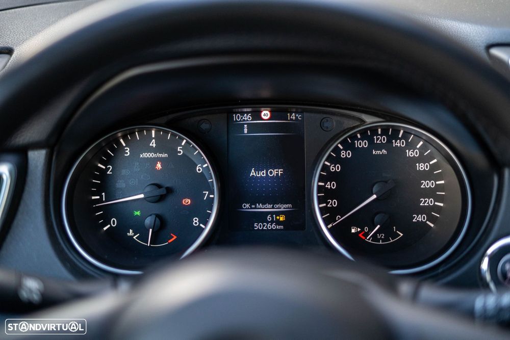 Nissan Qashqai 1.2 DIG-T N-Connecta 18 - 12