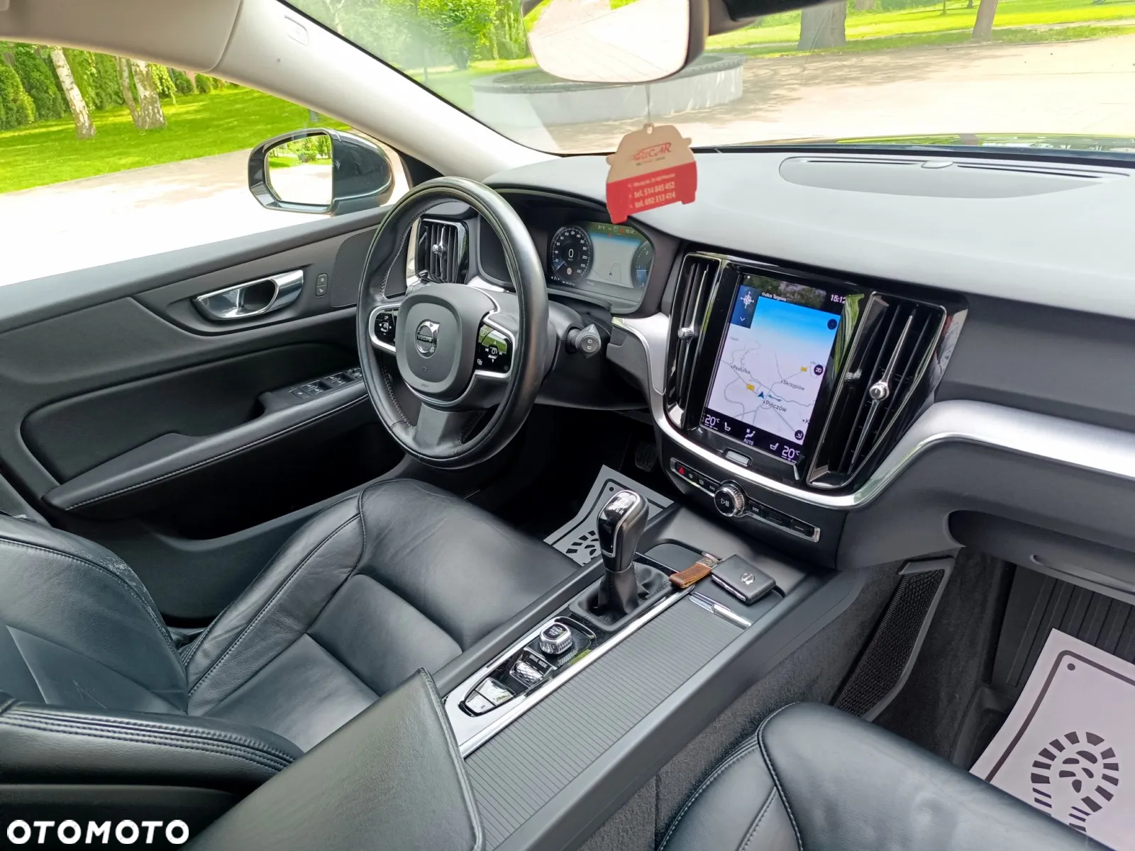 Volvo V60 D3 Momentum Pro - 32