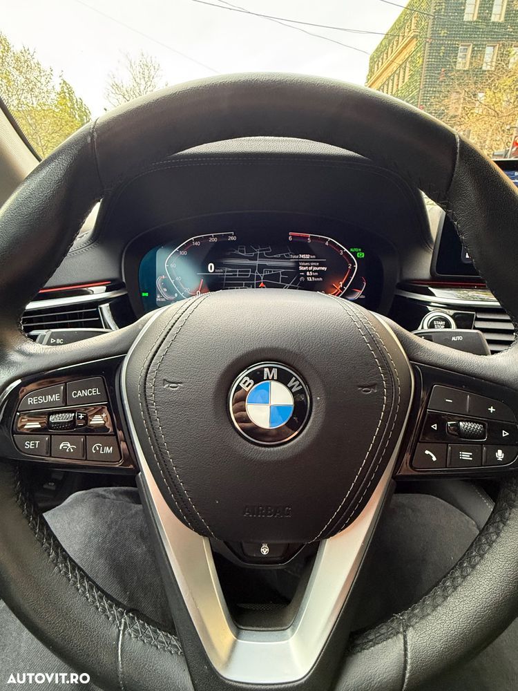 BMW Seria 5 520d Aut. Luxury Line - 25