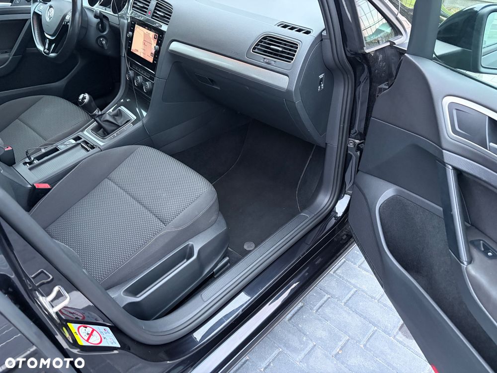 Volkswagen Golf 1.6 TDI (BlueMotion Technology) Trendline - 20