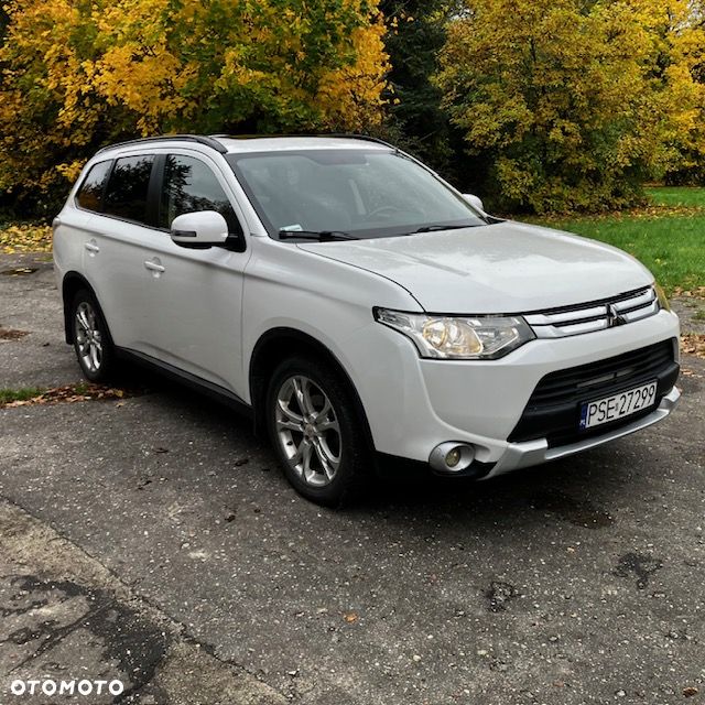 Mitsubishi Outlander 2.4 Instyle NAVI EU5 CVT - 9