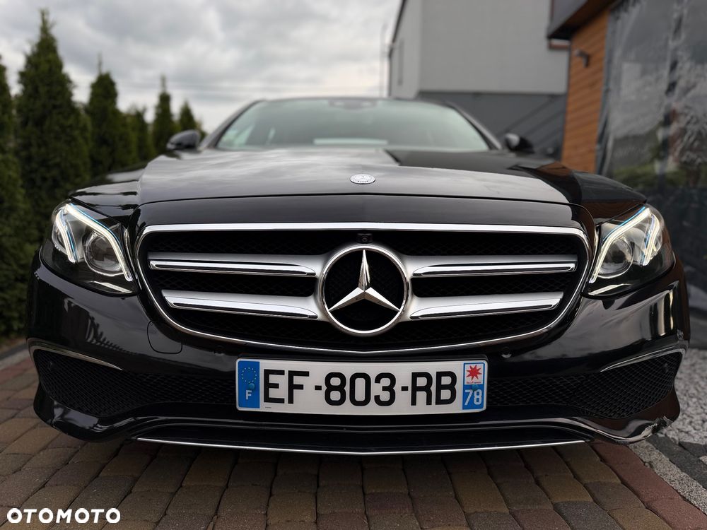 Mercedes-Benz Klasa E - 1