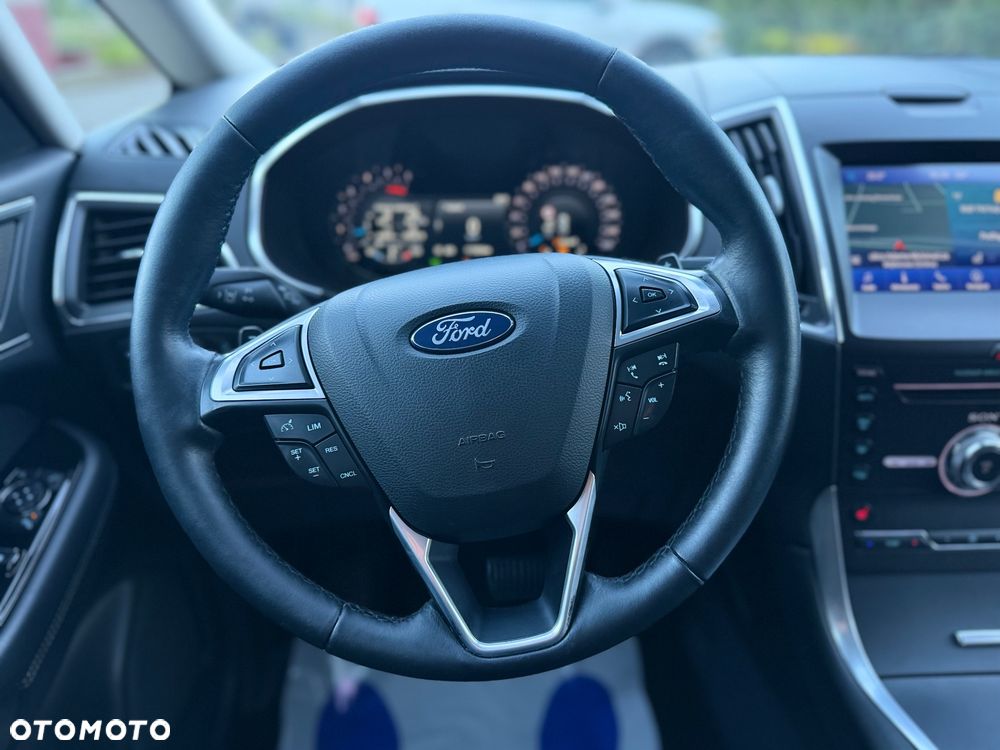 Ford S-Max 2.0 EcoBlue Titanium - 32