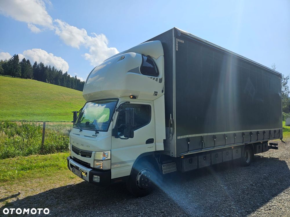 Mitsubishi Fuso Canter - 1