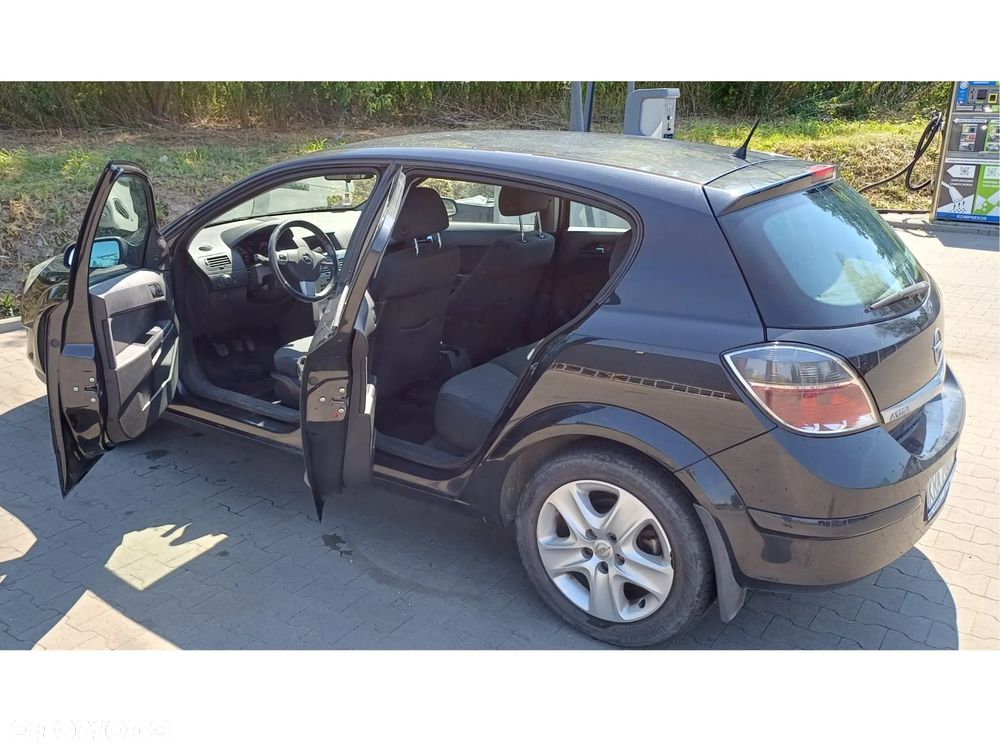 Opel Astra 1.6 EU5 - 4