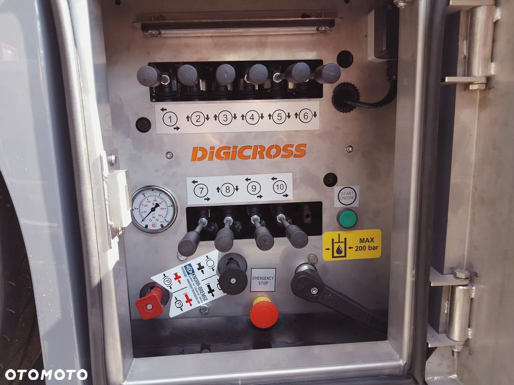 Digicross Olimpus,  laweta na 6 pojazdów - 14