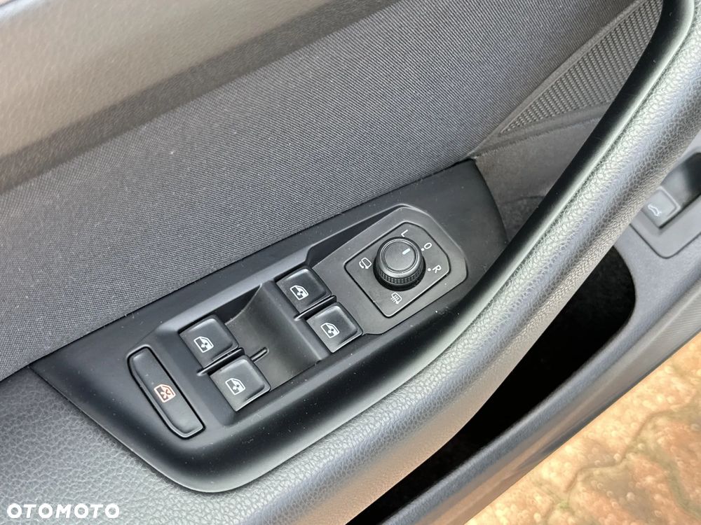 Volkswagen Passat 1.5 TSI EVO Business - 11