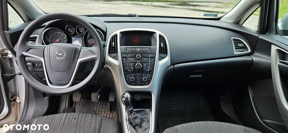 Opel Astra 1.4 T Cosmo - 6