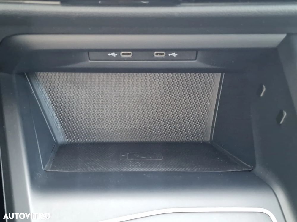 Volkswagen Golf - 39