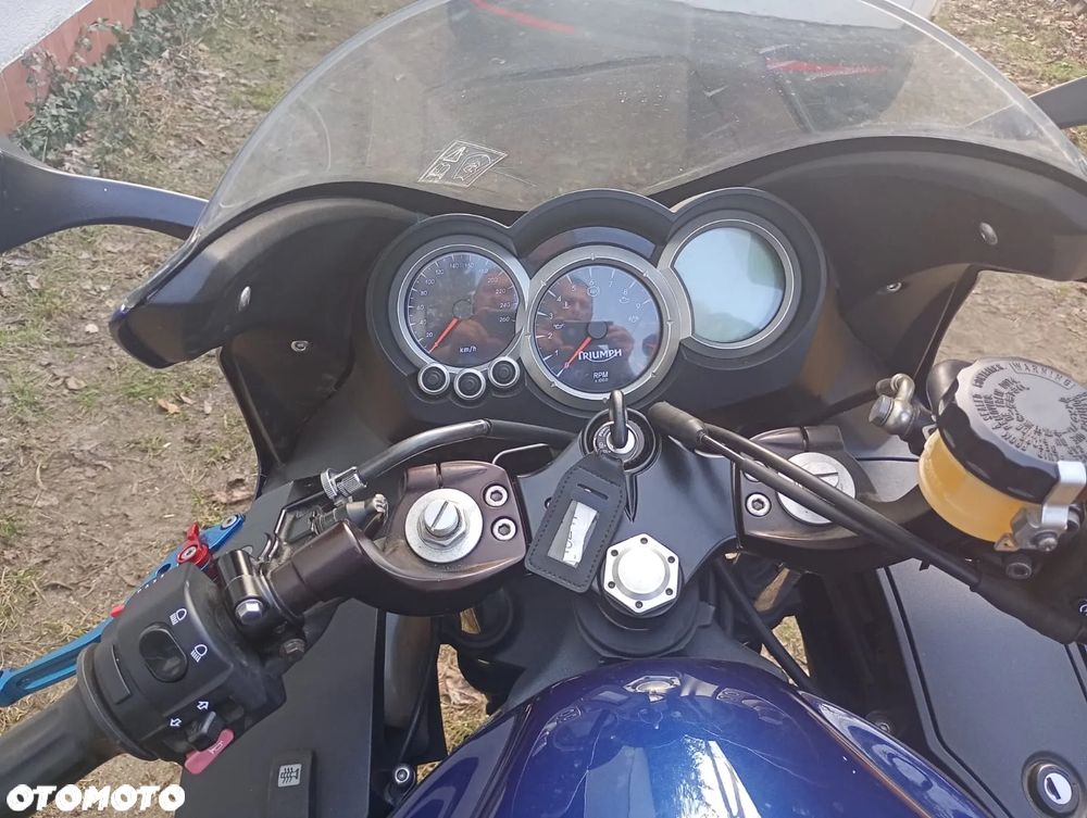 Triumph Sprint - 6