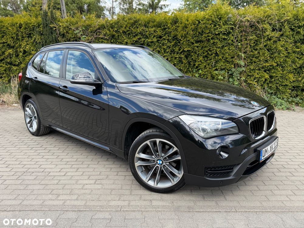BMW X1 xDrive20i Sport Line - 17