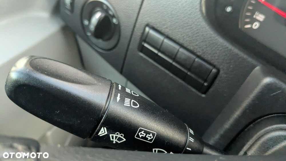 Volkswagen Crafter - 26