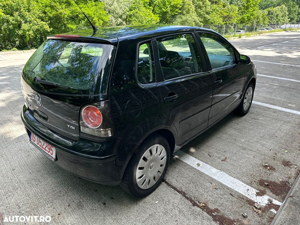 Volkswagen Polo 1.4 TDI Blue Motion Technology Lounge - 6