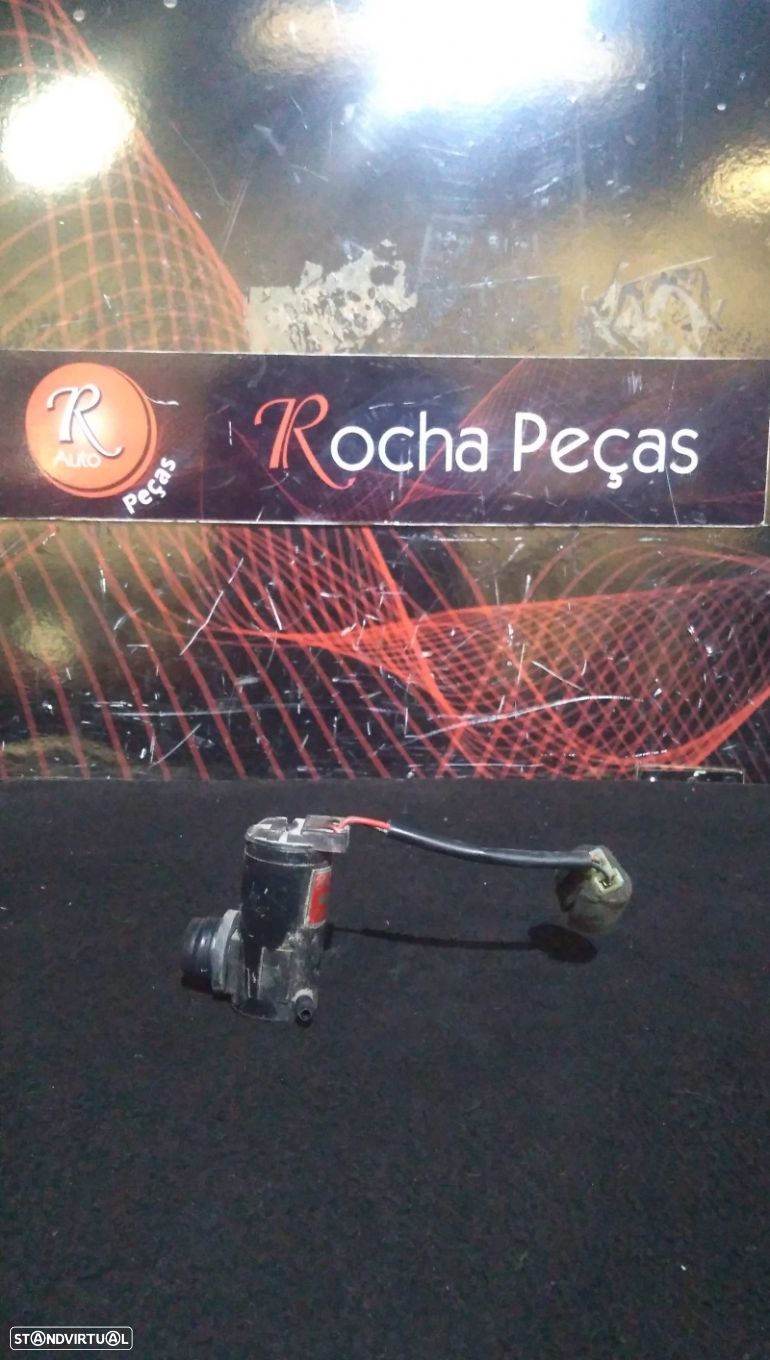 Motor Reservatorio Do Esguicho Kia Carnival I (Up) - 1